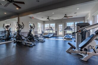 Rolling Hills in Louisville, KY - Building Photo - Interior Photo