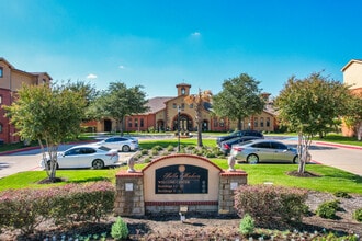 Bella Madera in Lewisville, TX - Building Photo - Building Photo