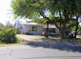 1817 N 51st St in Phoenix, AZ - Building Photo - Building Photo