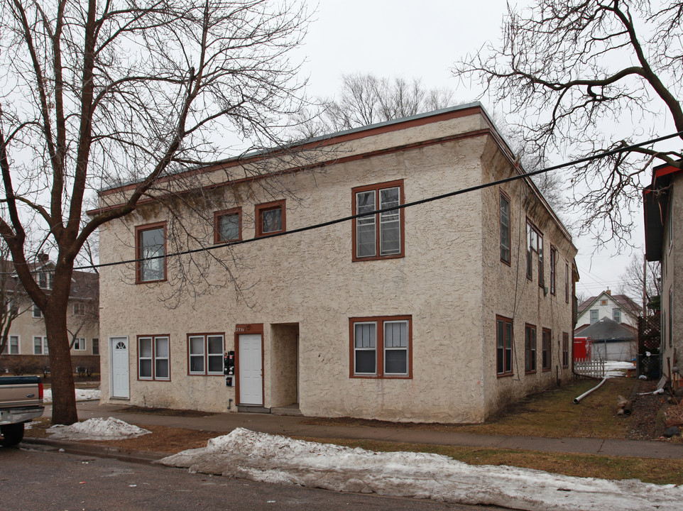 2229-2231 5th Ave NE in Minneapolis, MN - Foto de edificio