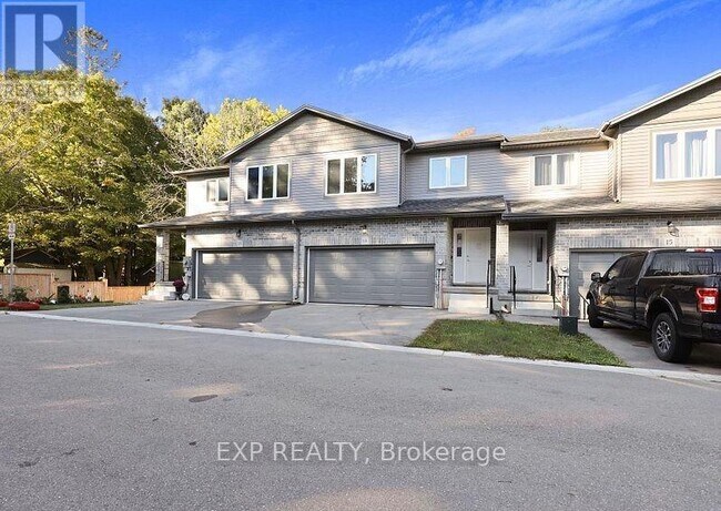 61 Vienna Rd in Tillsonburg, ON - Building Photo - Building Photo