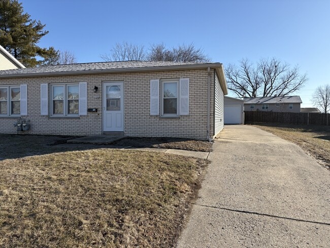 property at 2452 Wakefield Dr