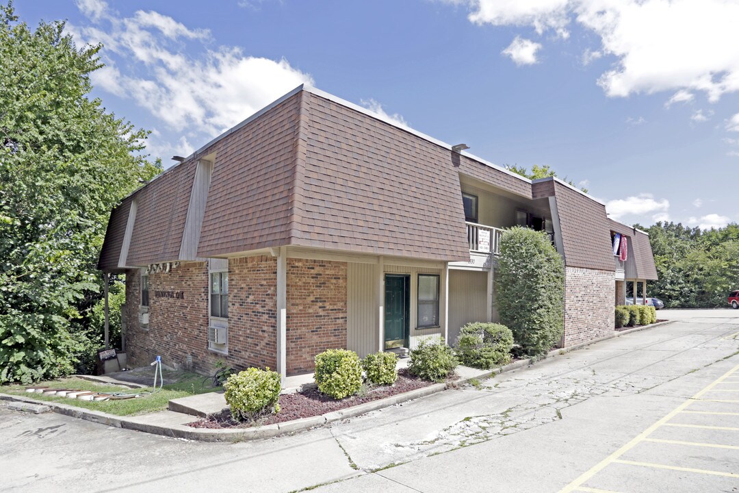 Wedington Oak Apartments in Fayetteville, AR - Building Photo