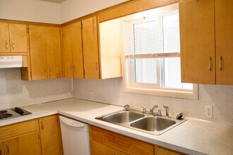 1115 E 2nd St in Emmett, ID - Building Photo - Building Photo
