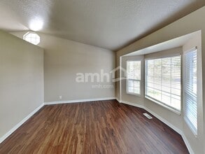 5555 W Lodestone Ave in Salt Lake City, UT - Building Photo - Building Photo