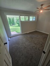 8708 E 81 Terrace in Raytown, MO - Building Photo - Building Photo