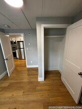 89 Woodrow Ave in Boston, MA - Foto de edificio - Building Photo