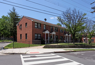 Ashford Manor in Washington, DC - Building Photo - Building Photo