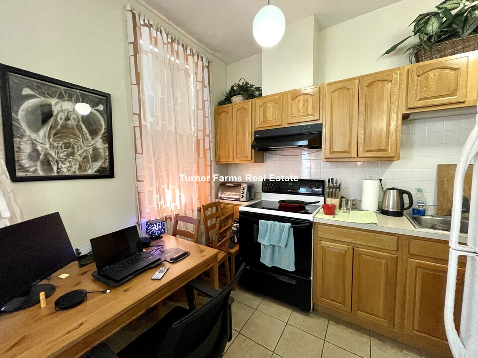 97 Hudson St, Unit 2 in Boston, MA - Building Photo