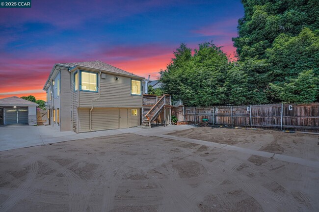 1051 63rd St in Oakland, CA - Building Photo - Building Photo