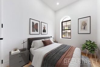 310 Linden St in Brooklyn, NY - Building Photo - Building Photo