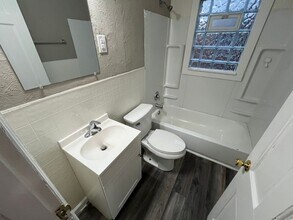 1111 Richmond Ave-Unit -Richmond 1111 Unit 2 in Dayton, OH - Building Photo - Building Photo