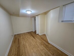 6339 S Eberhart Ave in Chicago, IL - Building Photo - Building Photo