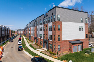 Coalfield Station Condos in Midlothian, VA - Building Photo - Building Photo