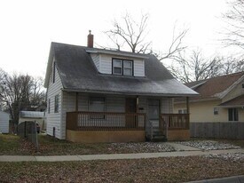 1134 Williston Ave in Waterloo, IA - Building Photo