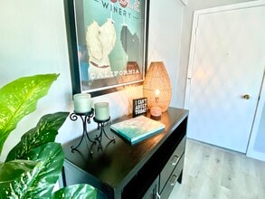 560 Avenida Sevilla in Laguna Woods, CA - Building Photo - Building Photo