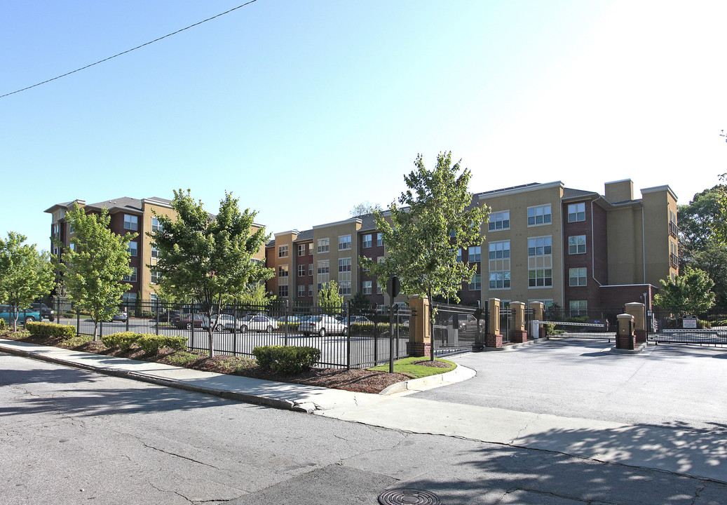 Columbia Blackshear in Atlanta, GA - Building Photo