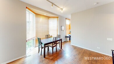 2707 N Lincoln Ave in Chicago, IL - Building Photo - Building Photo
