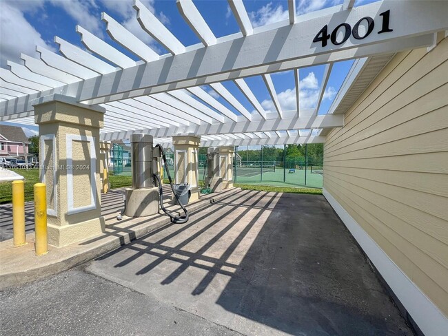property at 4003 Santa Maria Dr