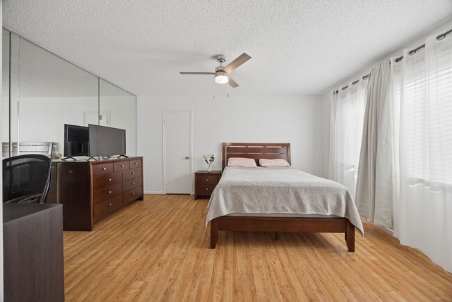 property at 6456 Bayou Glen Rd