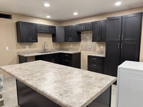 1136 N 61st Ave in Phoenix, AZ - Building Photo - Building Photo
