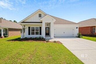 12946 Grand Rpds Rd in Fairhope, AL - Building Photo - Building Photo