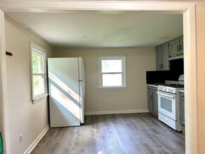 264 Reservoir Rd in Goshen, NY - Building Photo - Building Photo