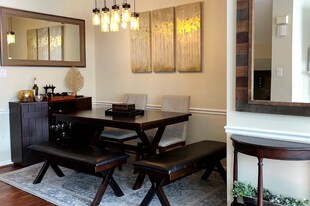 12022 Edgemere Cir in Reston, VA - Building Photo