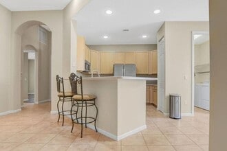 6731 Southport Dr in Boynton Beach, FL - Foto de edificio - Building Photo