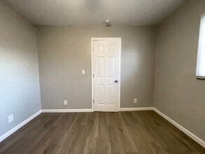 1812 W 7th St in Muncie, IN - Building Photo - Building Photo