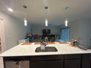 1261 Regal King Dr in Kissimmee, FL - Building Photo - Building Photo