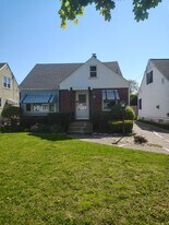 39 Manning Rd in Buffalo, NY - Building Photo