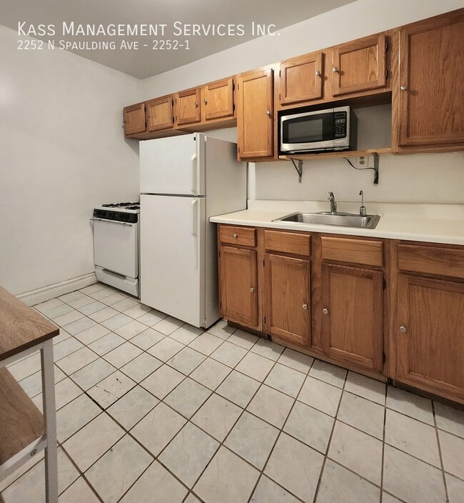 property at 2252 N Spaulding Ave