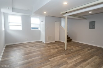 4828 W Addison St-Unit -Unit G in Chicago, IL - Building Photo - Building Photo
