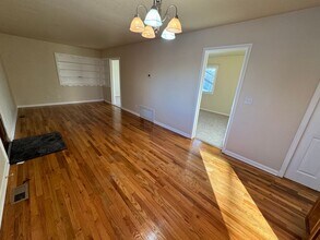 6447 S Louthan St in Littleton, CO - Building Photo - Building Photo