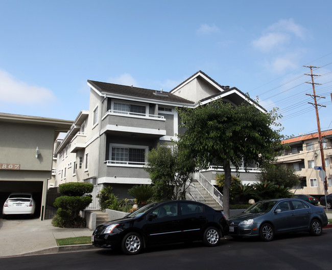 1803 Purdue Ave in Los Angeles, CA - Building Photo - Building Photo