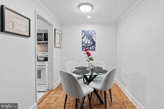 3901 Tunlaw Rd NW, Unit 506 in Washington, DC - Building Photo - Building Photo