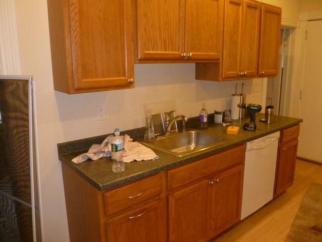 129 Grandview St, Unit 129 in Bennington, VT - Foto de edificio - Building Photo