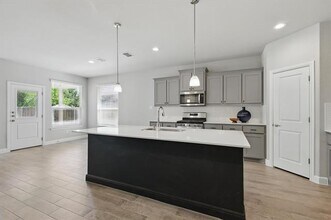 5605 Round Hl Rd in Denton, TX - Building Photo - Building Photo
