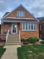 5549 S Meade Ave in Chicago, IL - Building Photo