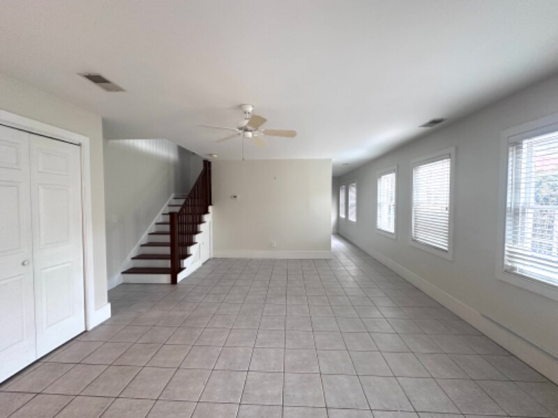 14 Elizabeth St in Charleston, SC - Building Photo