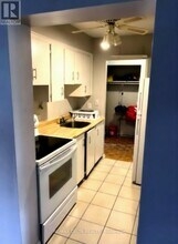 2044 Arrowsmith Dr in Ottawa, ON - Building Photo - Building Photo