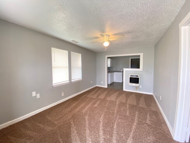 1400 S Youngs Blvd in Oklahoma City, OK - Building Photo - Building Photo
