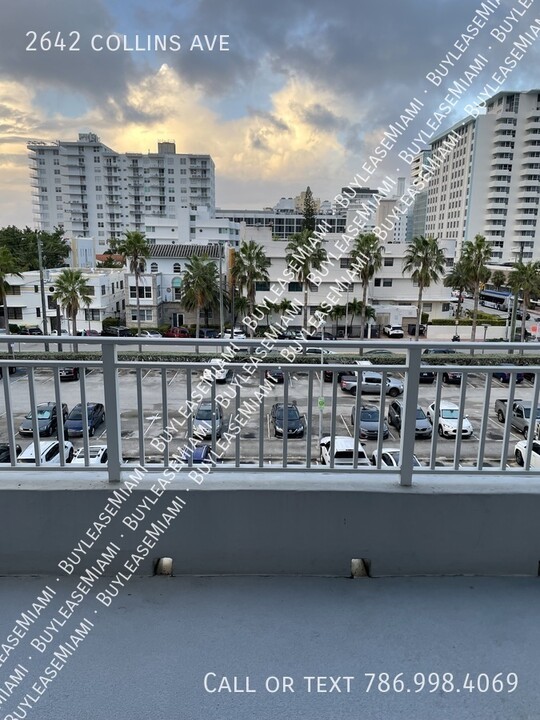 2642 Collins Ave in Miami Beach, FL - Foto de edificio