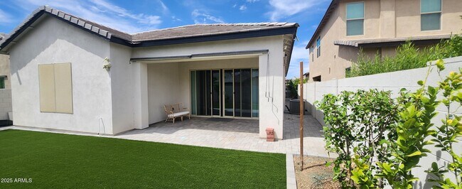 6621 E Villa Rita Dr in Phoenix, AZ - Building Photo - Building Photo