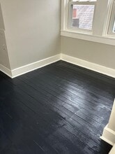 1347 W Spruce St in Coal Township, PA - Building Photo - Building Photo