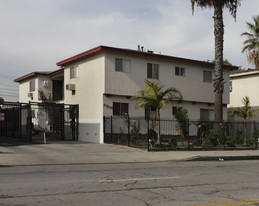 6919 Whitsett Ave Apartments