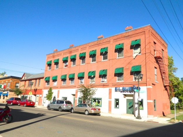 872-882 Payne Ave in St. Paul, MN - Foto de edificio - Building Photo