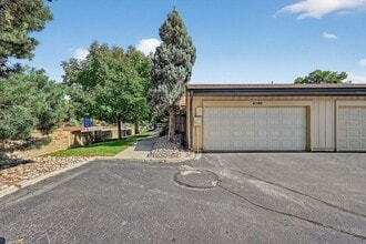 3501 S Kittredge St in Aurora, CO - Foto de edificio - Building Photo