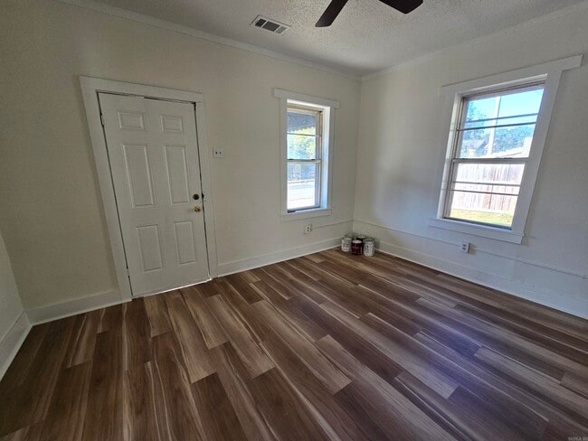 709 W 44th St in North Little Rock, AR - Building Photo - Building Photo